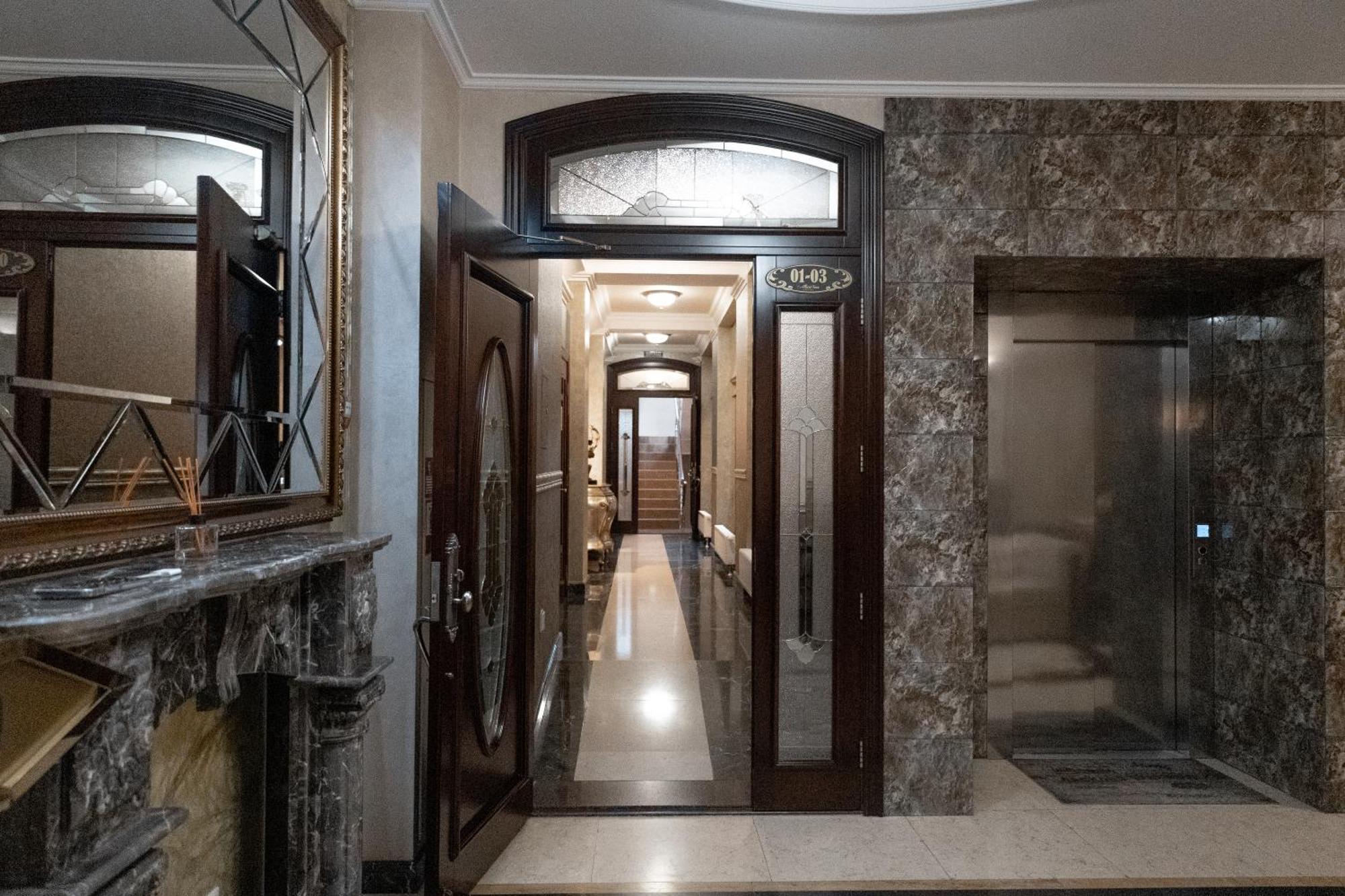 Allureinn Hotel And Spa Chernivtsi Exterior photo
