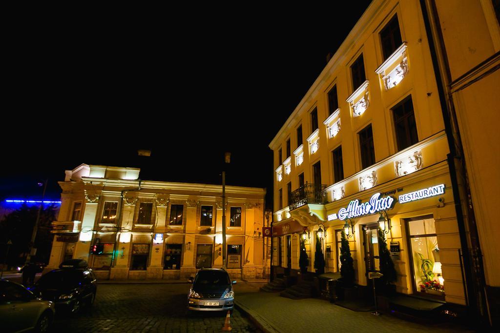Allureinn Hotel And Spa Chernivtsi Exterior photo